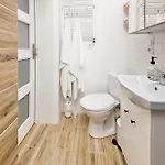 Komfortowo Apartment *